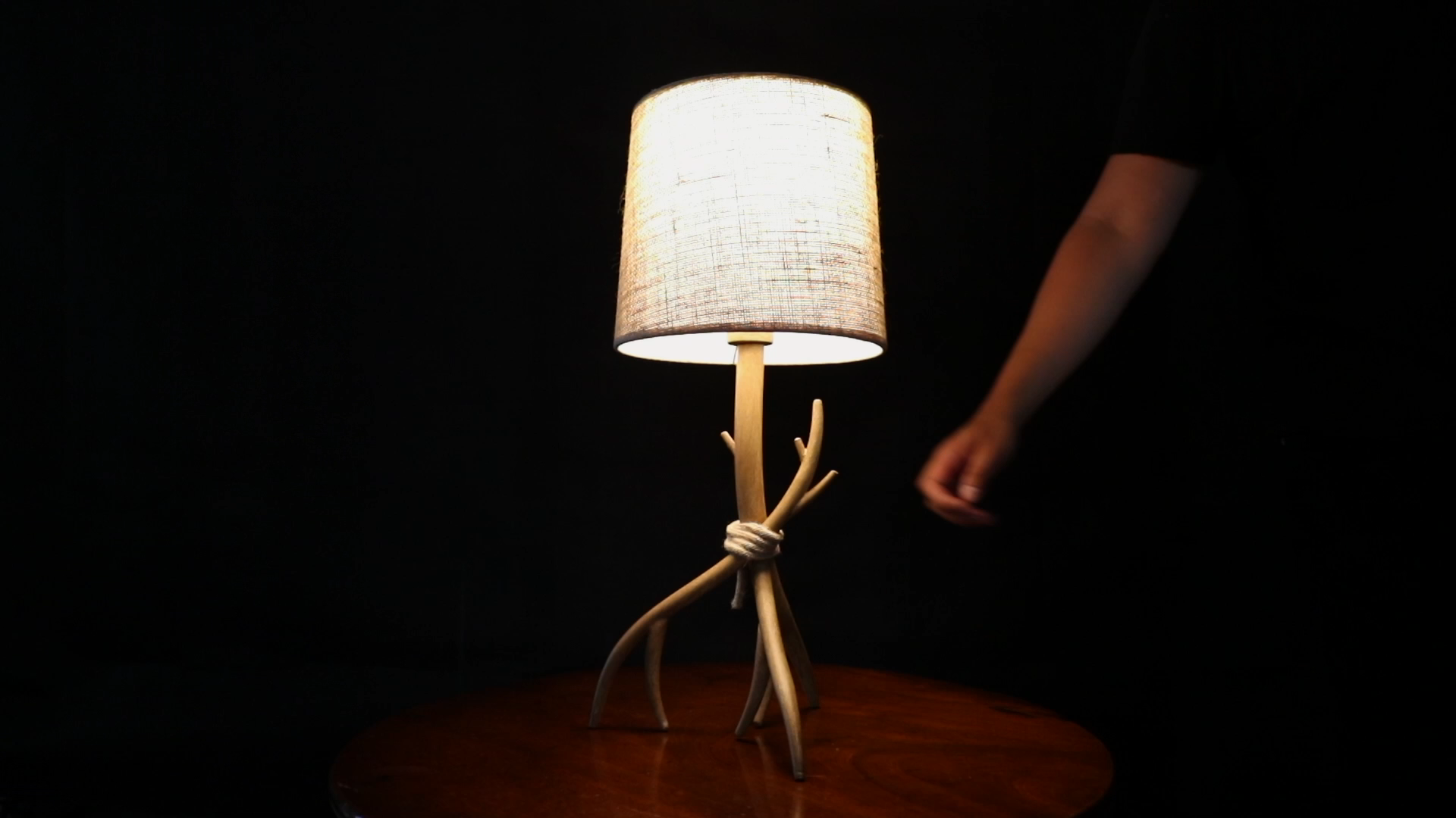Battery Powered TablePoint enabled Lamp- CORE Lighting