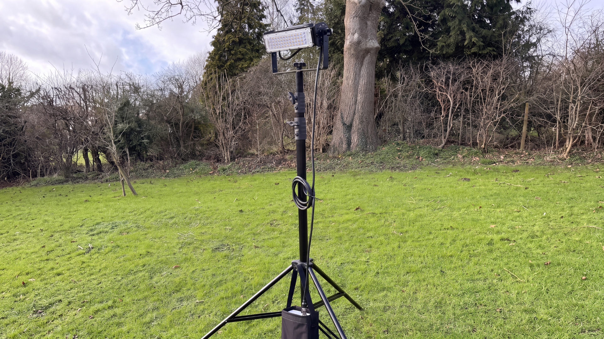core lighting flood light 20k (1)