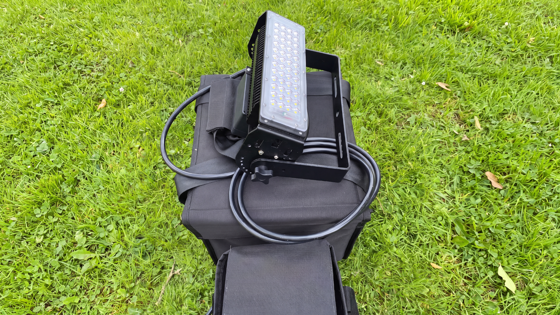 core lighting flood light 20k (2)